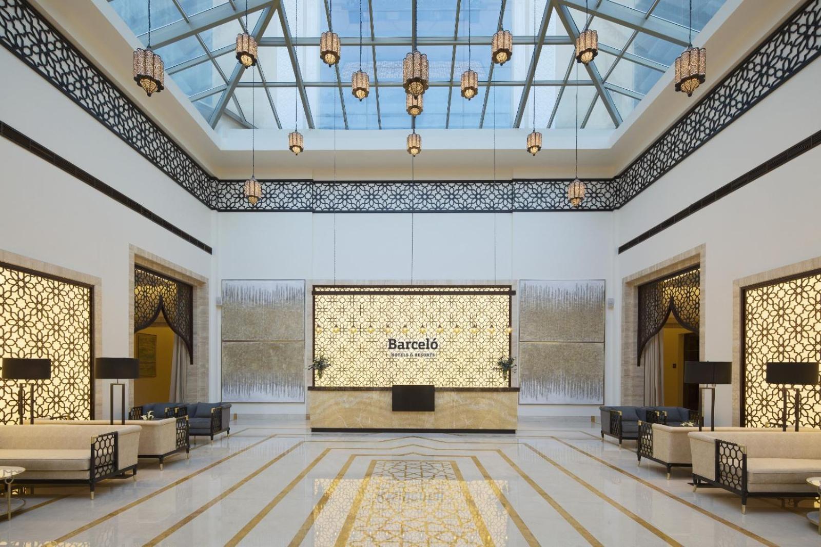 西方贾达夫酒店 迪拜 外观 照片 Barceló Barcelona